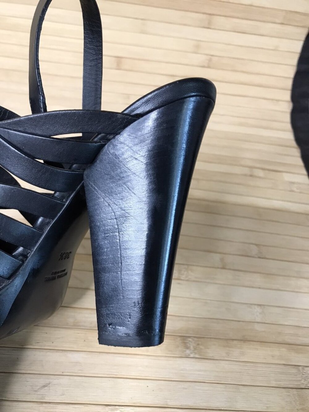 Bottega Veneta Black Woven Leather Strappy High Heels Open Toe Women's 38.5 EUC - Picture 9 of 9